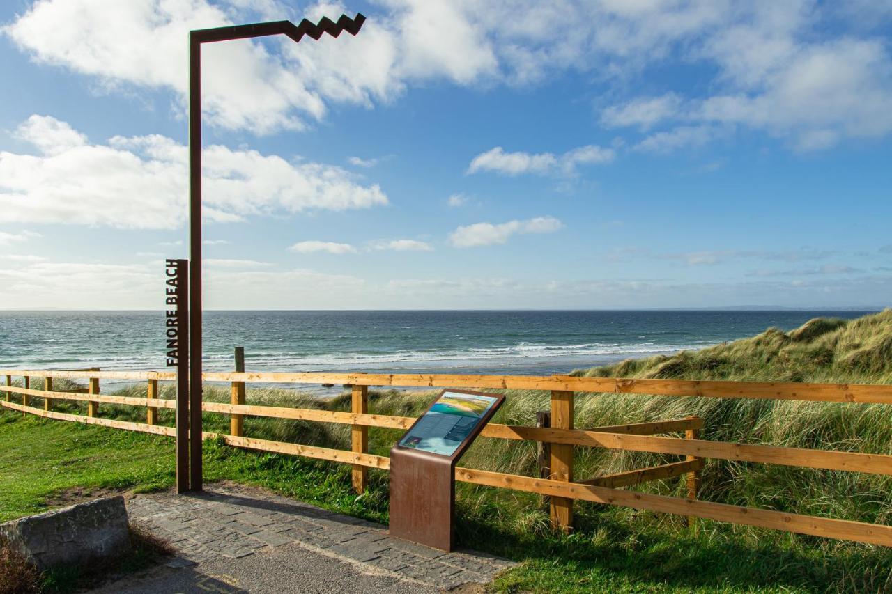 Dolphin Watch Wild Atlantic Way Villa Fanore Екстериор снимка